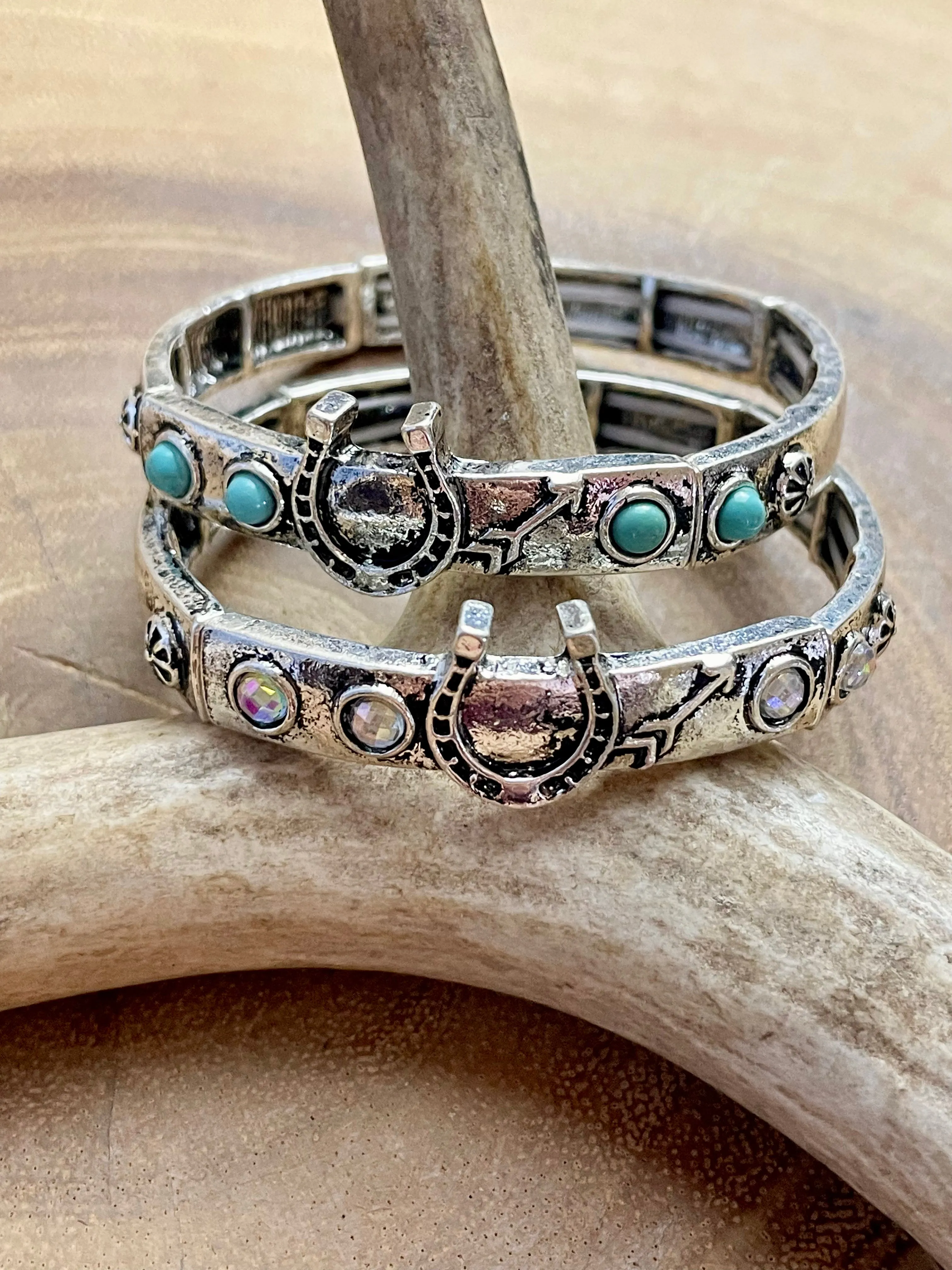 Kemp Center Horseshoe Stretch Bracelet
