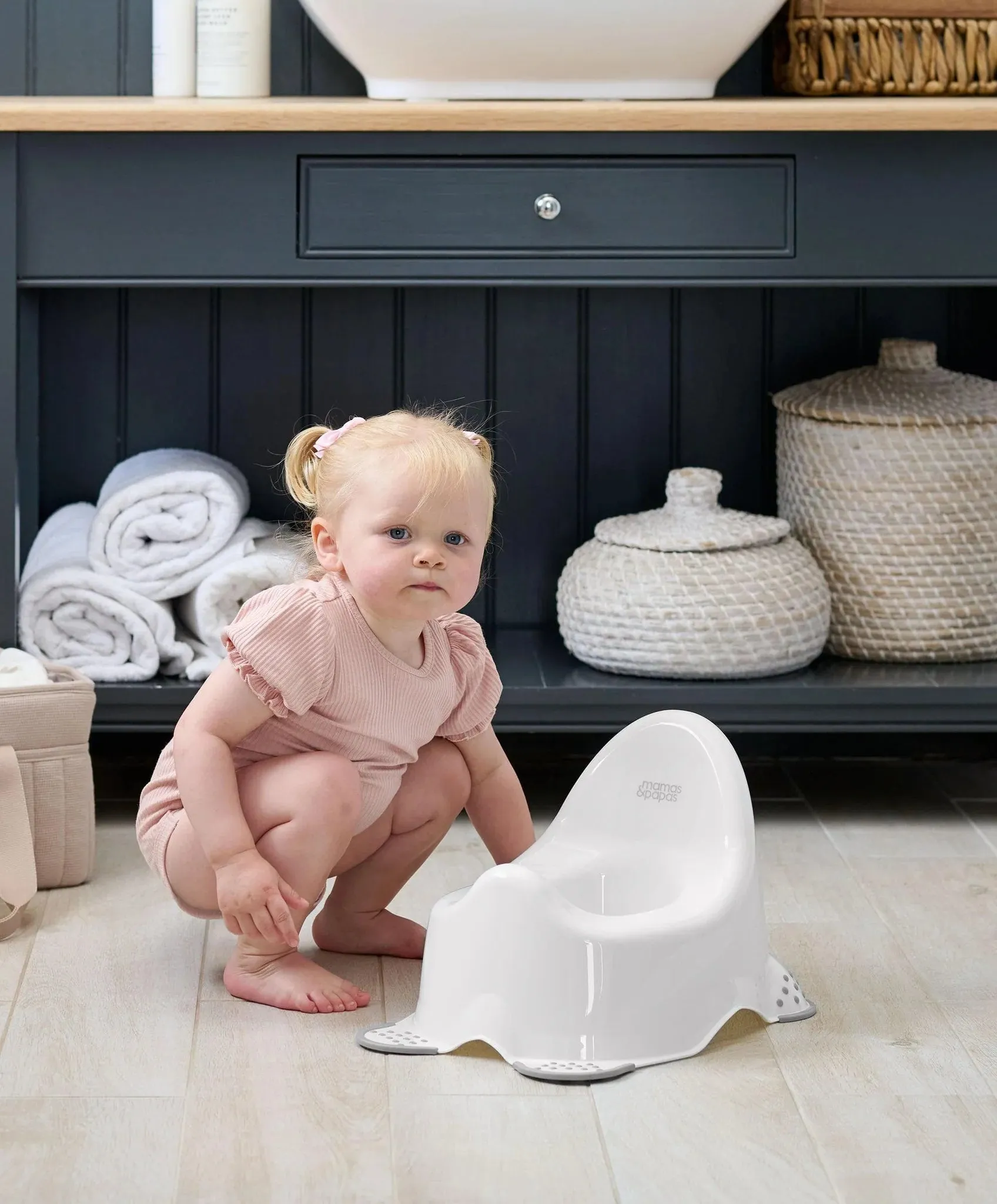 Mamas & Papas Anti Slip Potty –  Pebble Grey