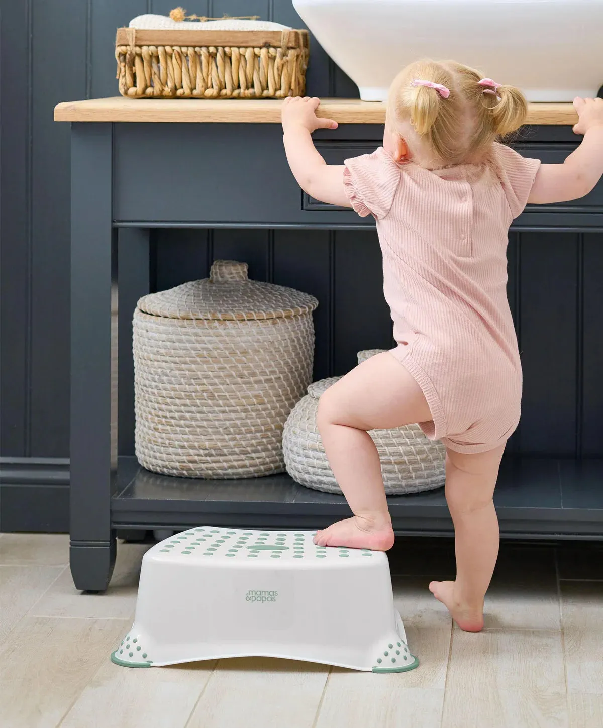 Mamas & Papas Anti Slip Step Up Stool – Eucalyptus