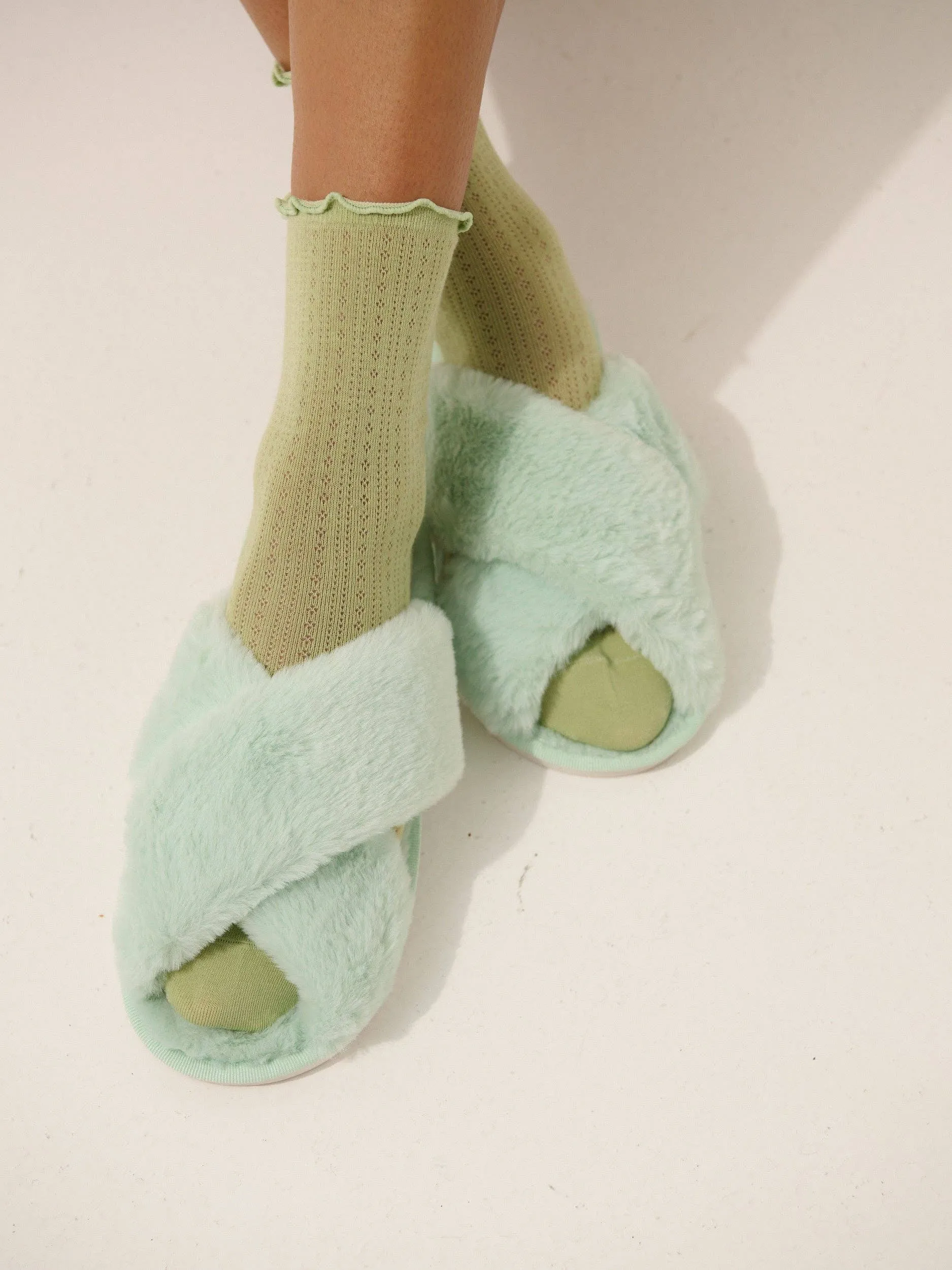 Marshmallow Frill Mesh Socks: Grey