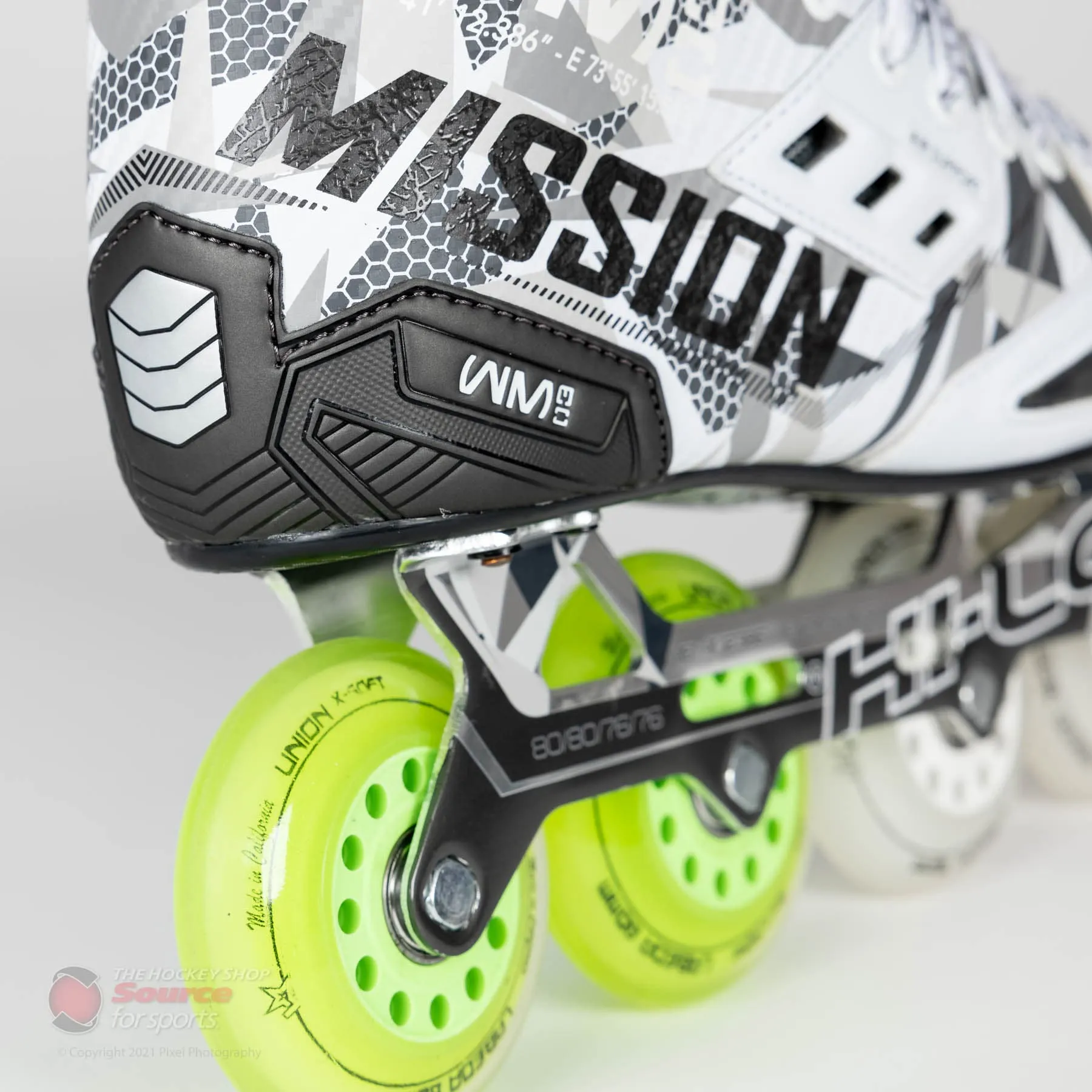 Mission Inhaler WM03 Junior Roller Hockey Skates