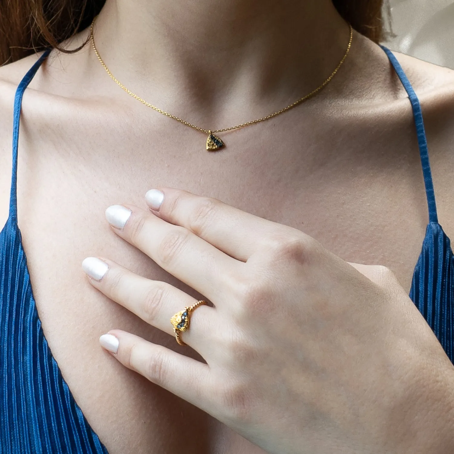Nature Triangle Gold Diamond Necklace