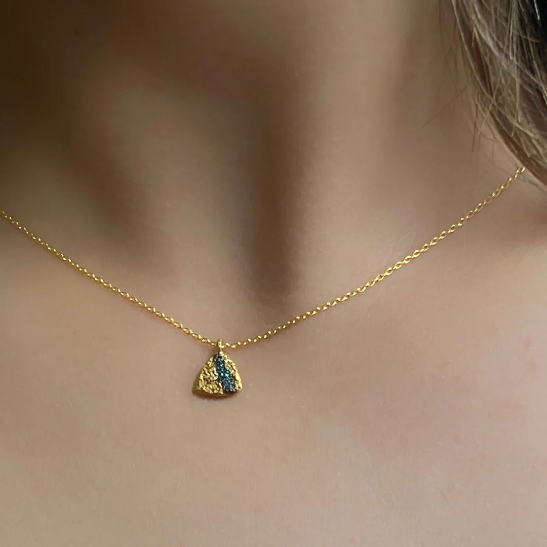 Nature Triangle Gold Diamond Necklace
