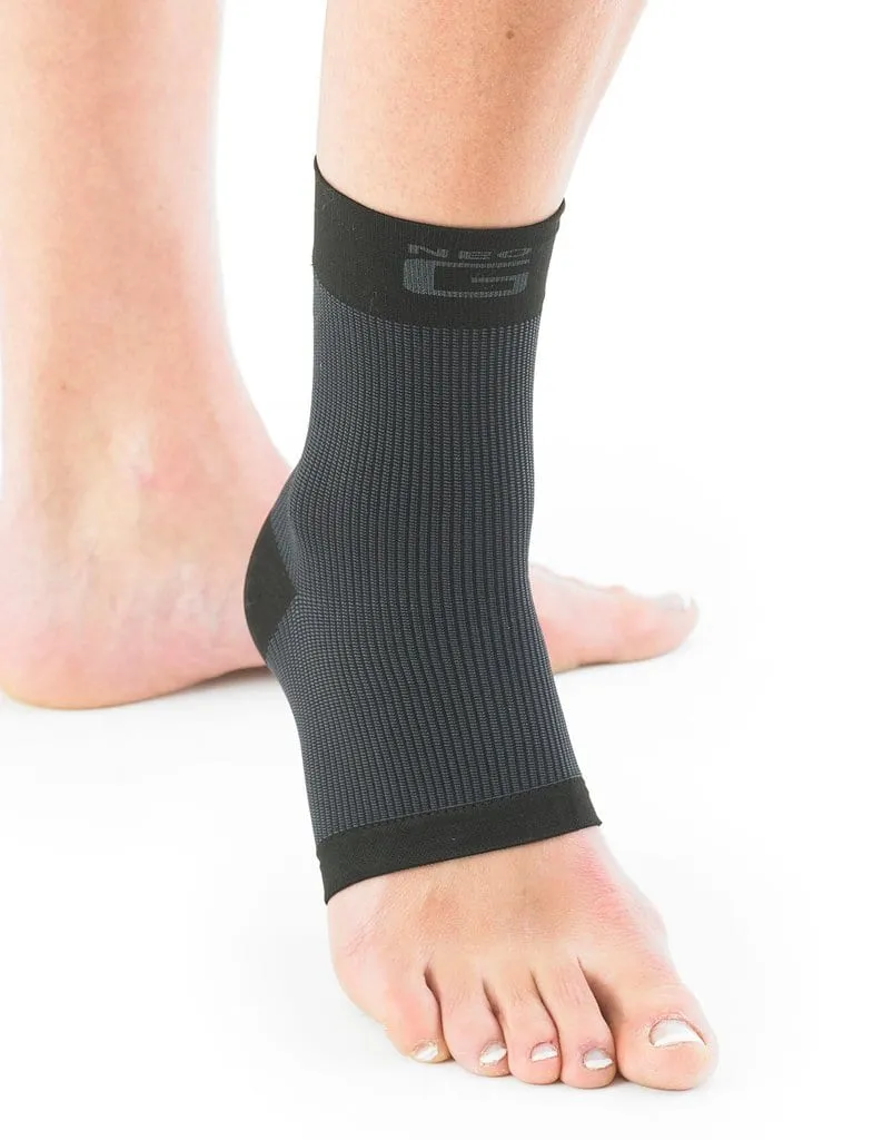 Neo G Airflow Ankle Support 724