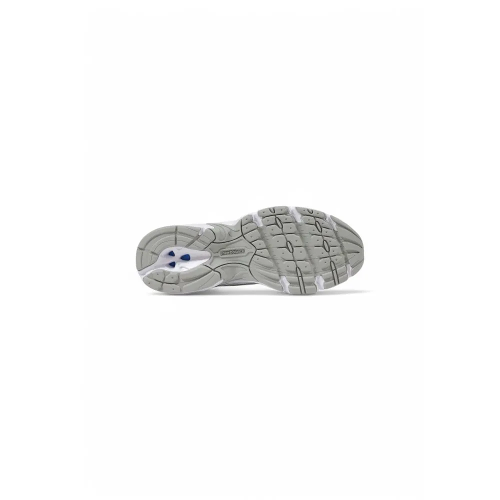 New Balance White Artificial Leather Sneaker