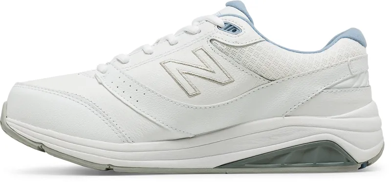 New Balance Women's 928v3 Shoes in White