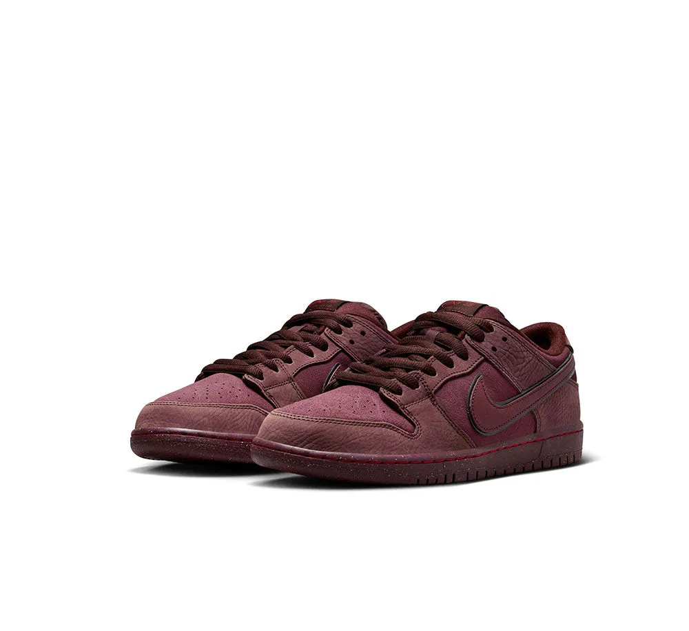 Nike SB Dunk Low Premium