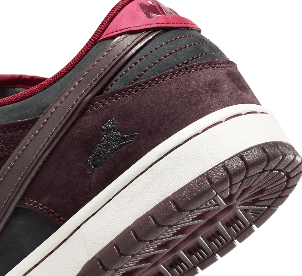 Nike SB Dunk Low Pro X Riot Skateshop QS
