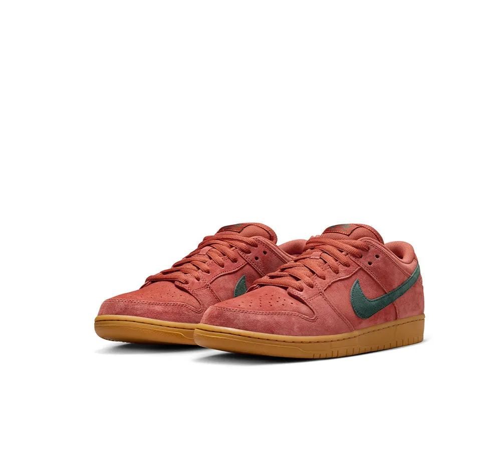 Nike SB Dunk Low Pro