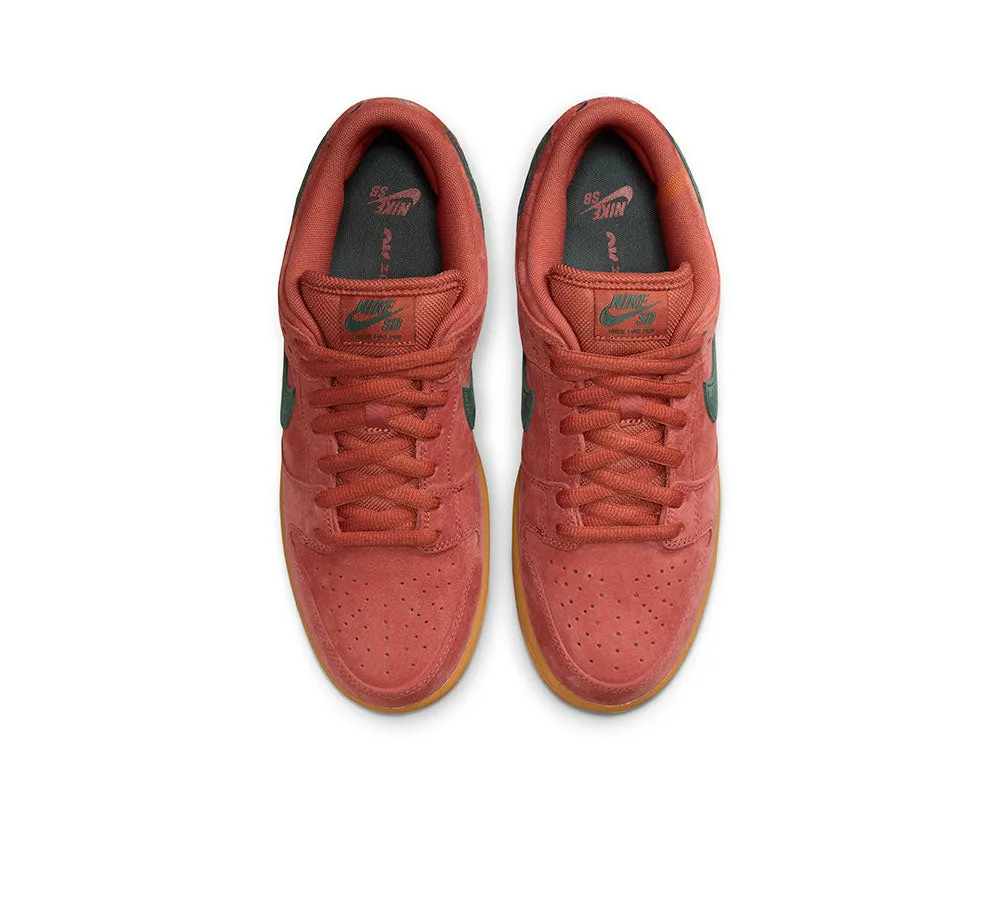 Nike SB Dunk Low Pro