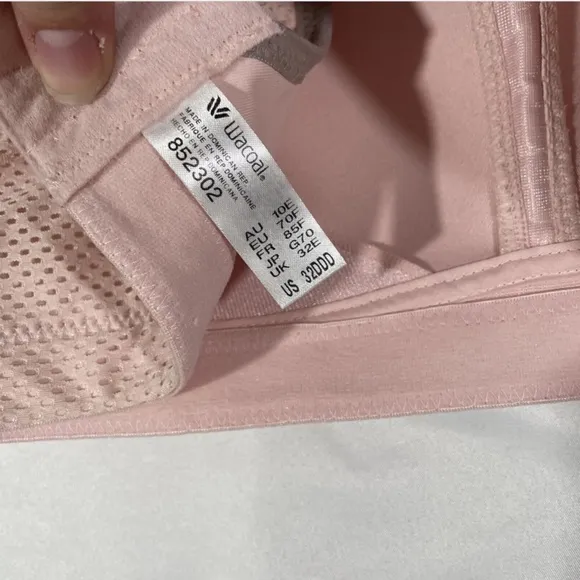 NWT Wacoal [ 32DDD ] Sport Contour Wirefree Sports Bra‎ in Lotus Pink