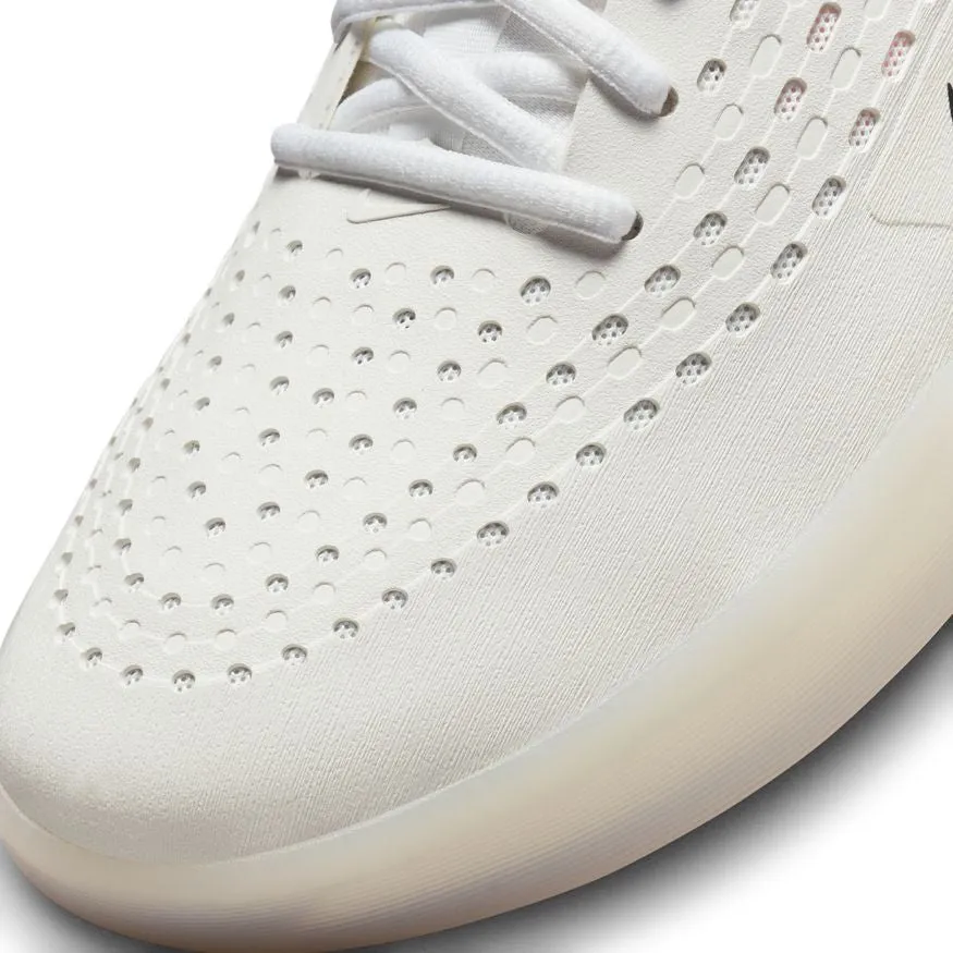 Nyjah 3 - WHITE/BLACK-SUMMIT WHITE-HYPER PINK - DJ6130-100