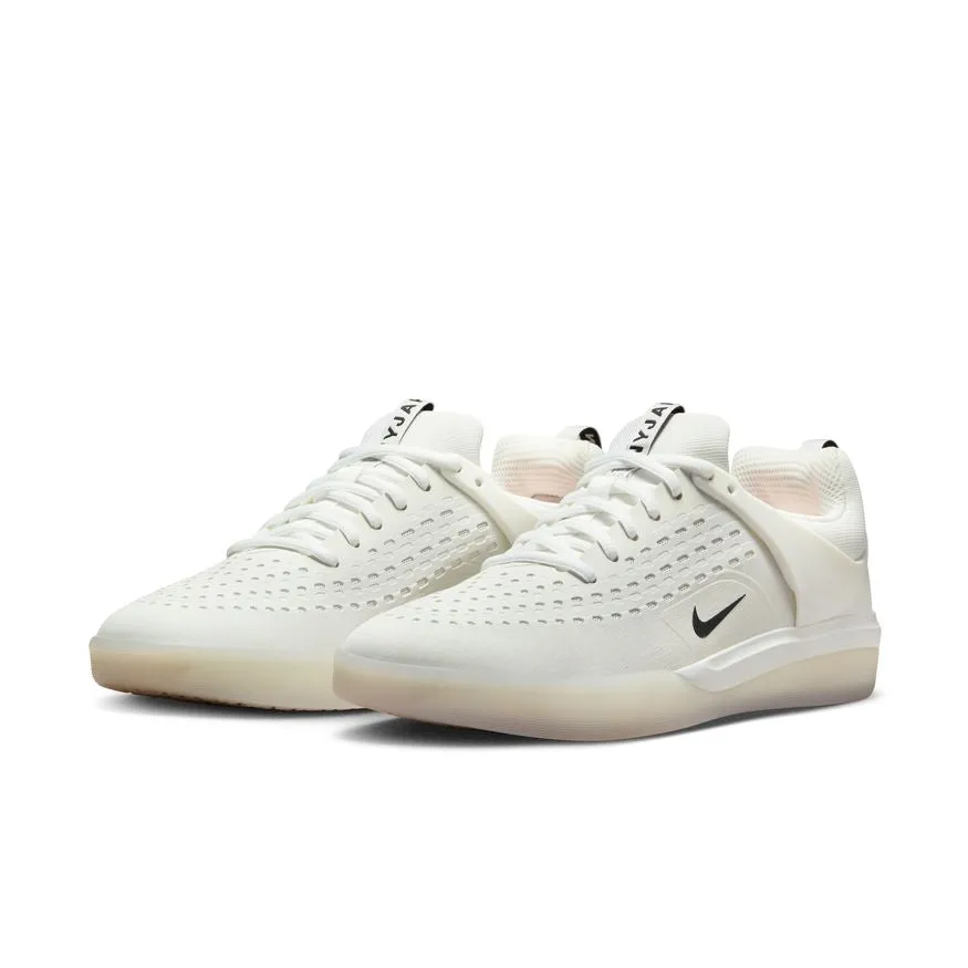 Nyjah 3 - WHITE/BLACK-SUMMIT WHITE-HYPER PINK - DJ6130-100