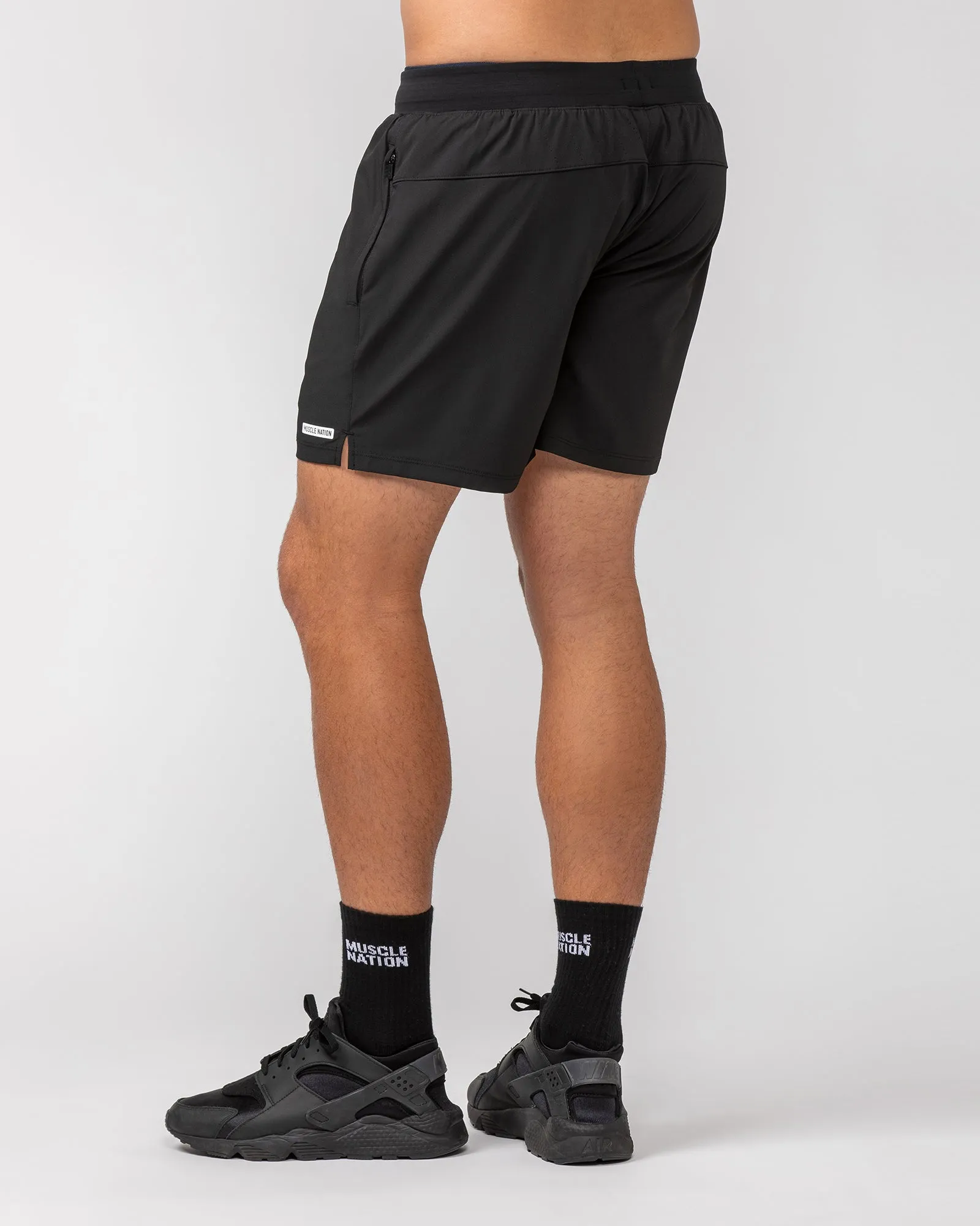 On Repeat Training 5" Shorts - Black