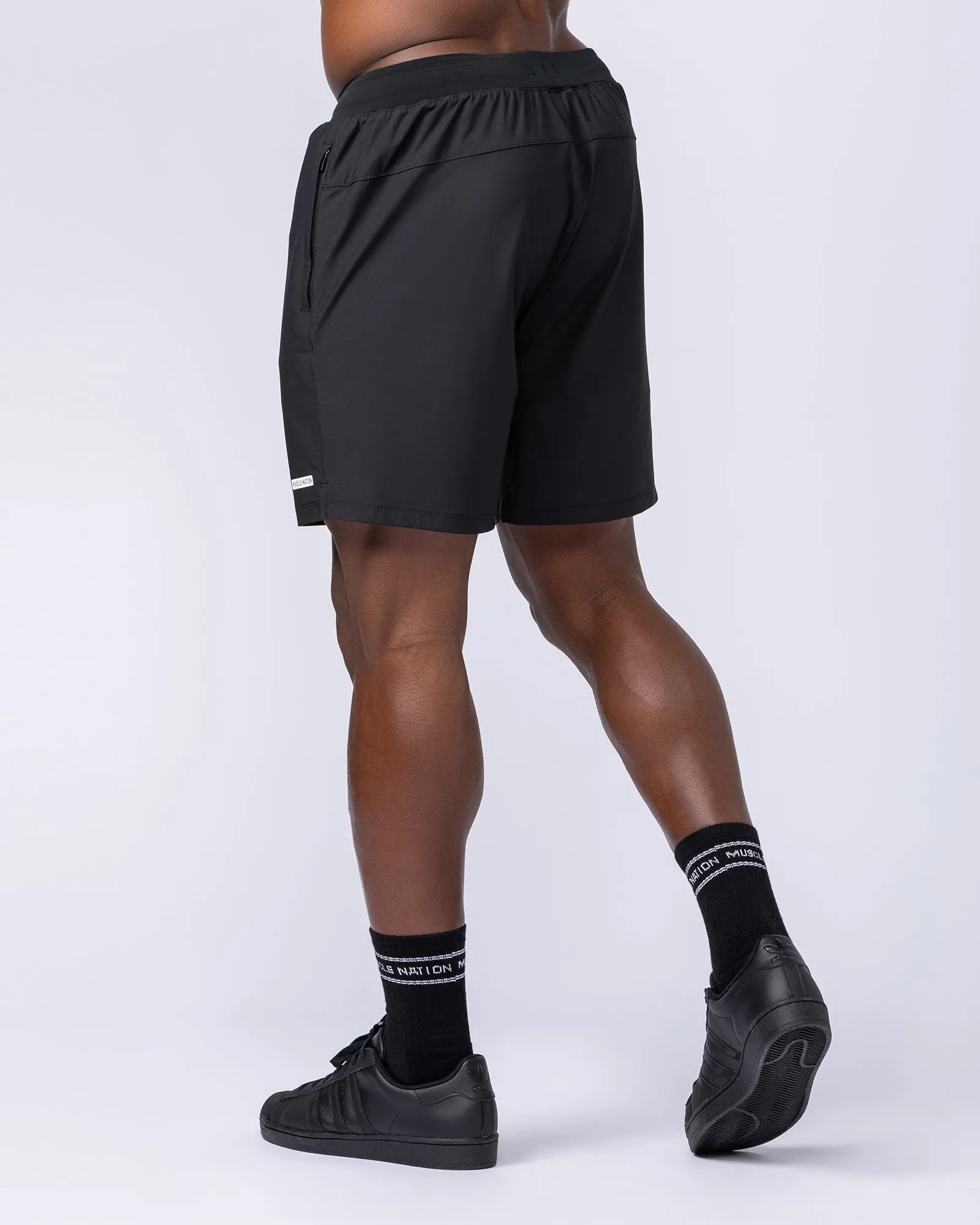 On Repeat Training 7" Shorts - Black