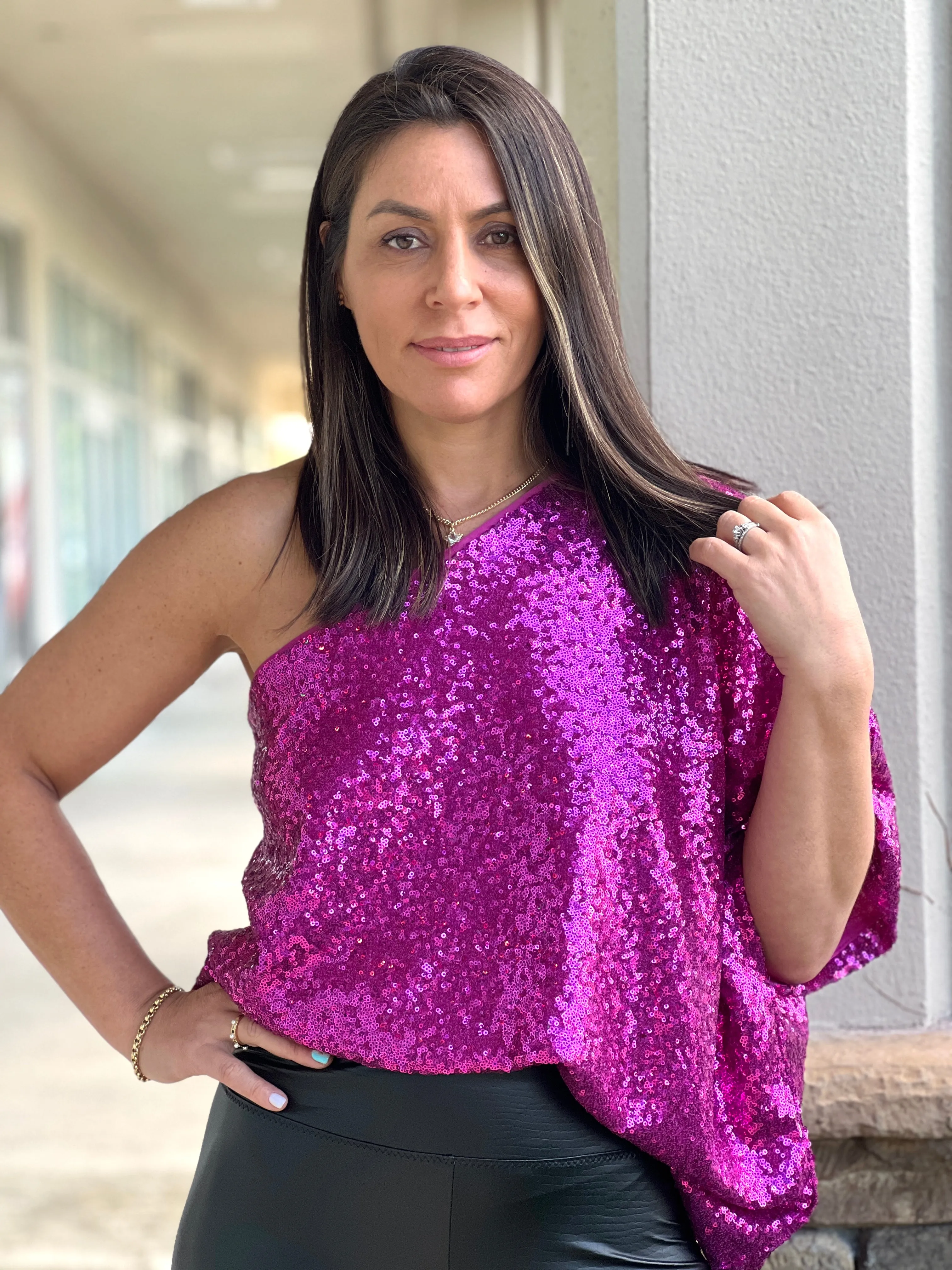 "Anto" One Shoulder Top