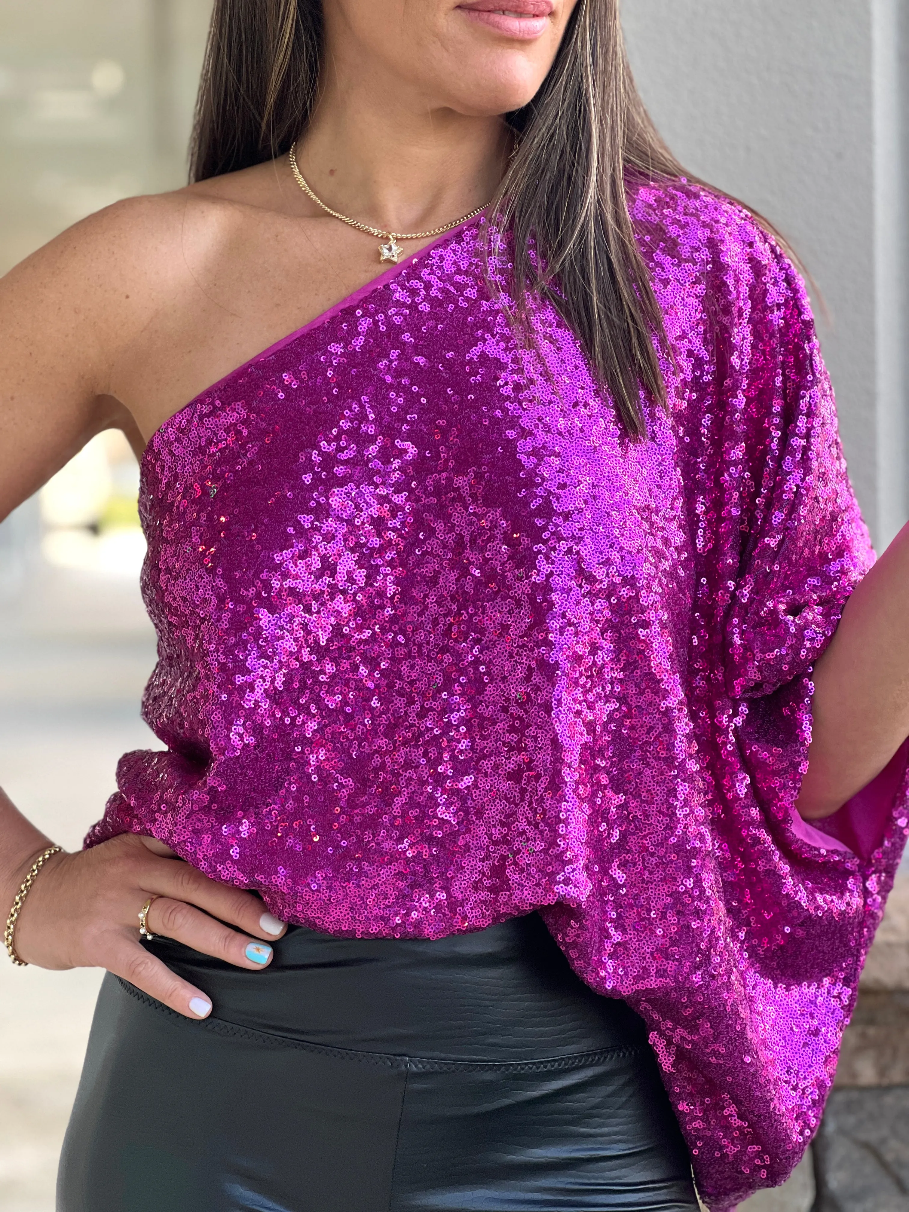 "Anto" One Shoulder Top