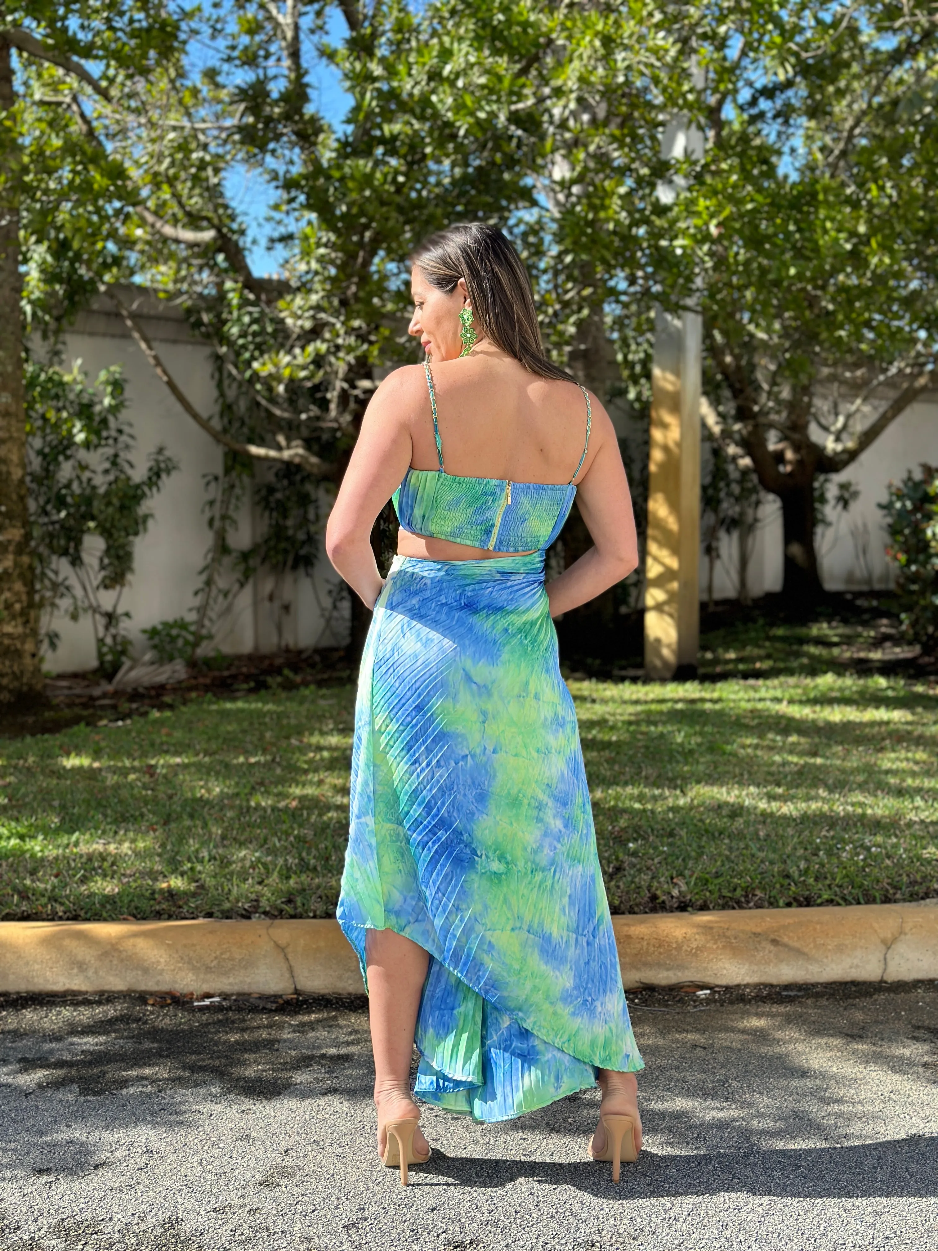 "Bell" Pleaded Asymmetric Hemline Tie Dye Midi Dress