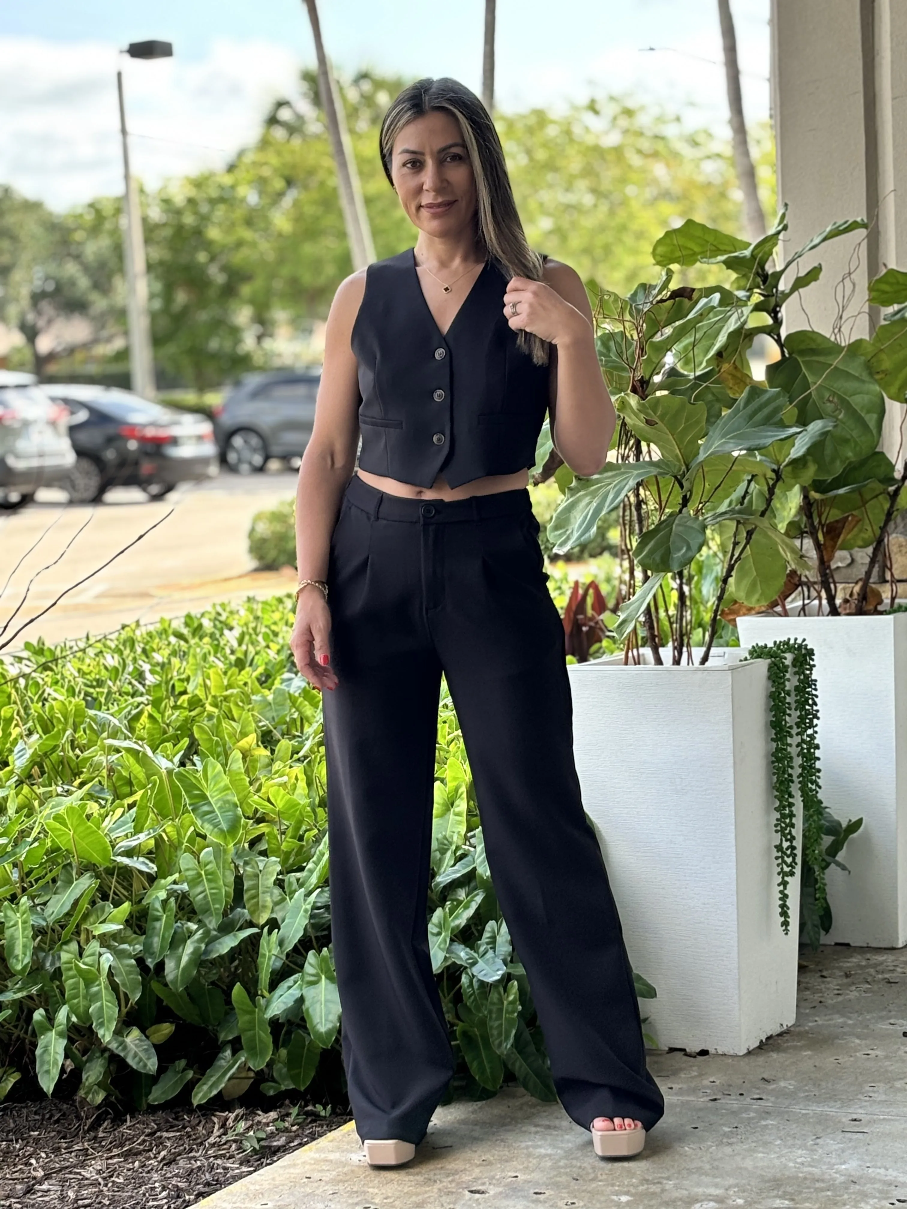 "Zoe" Cropped Blazer Vest With Button- Up