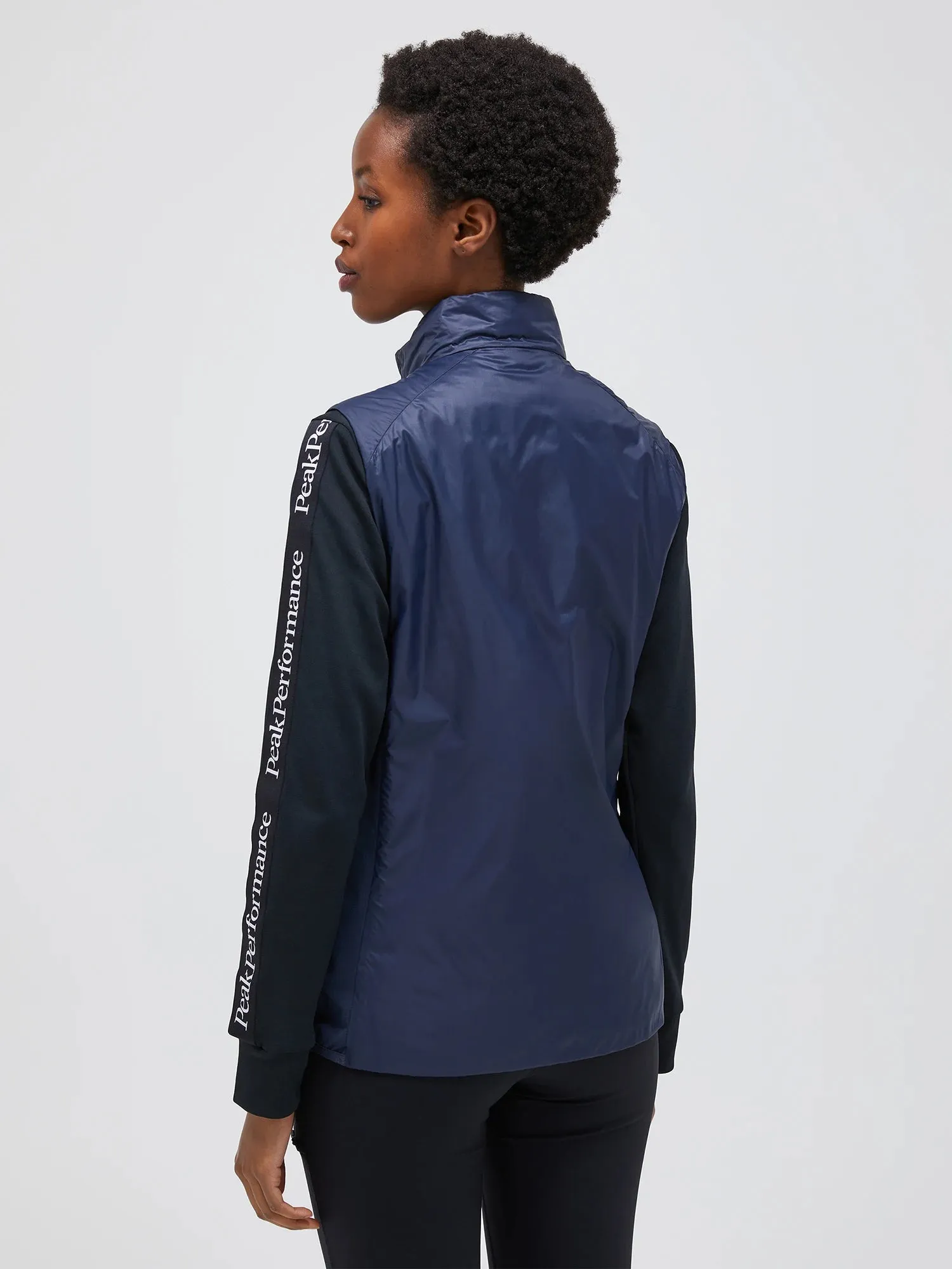 Radiance Hybrid Vest W
