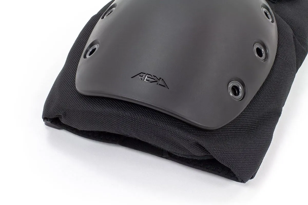 REKD Skateboard Skate Scooter BMX Ramp Knee Pads - Black