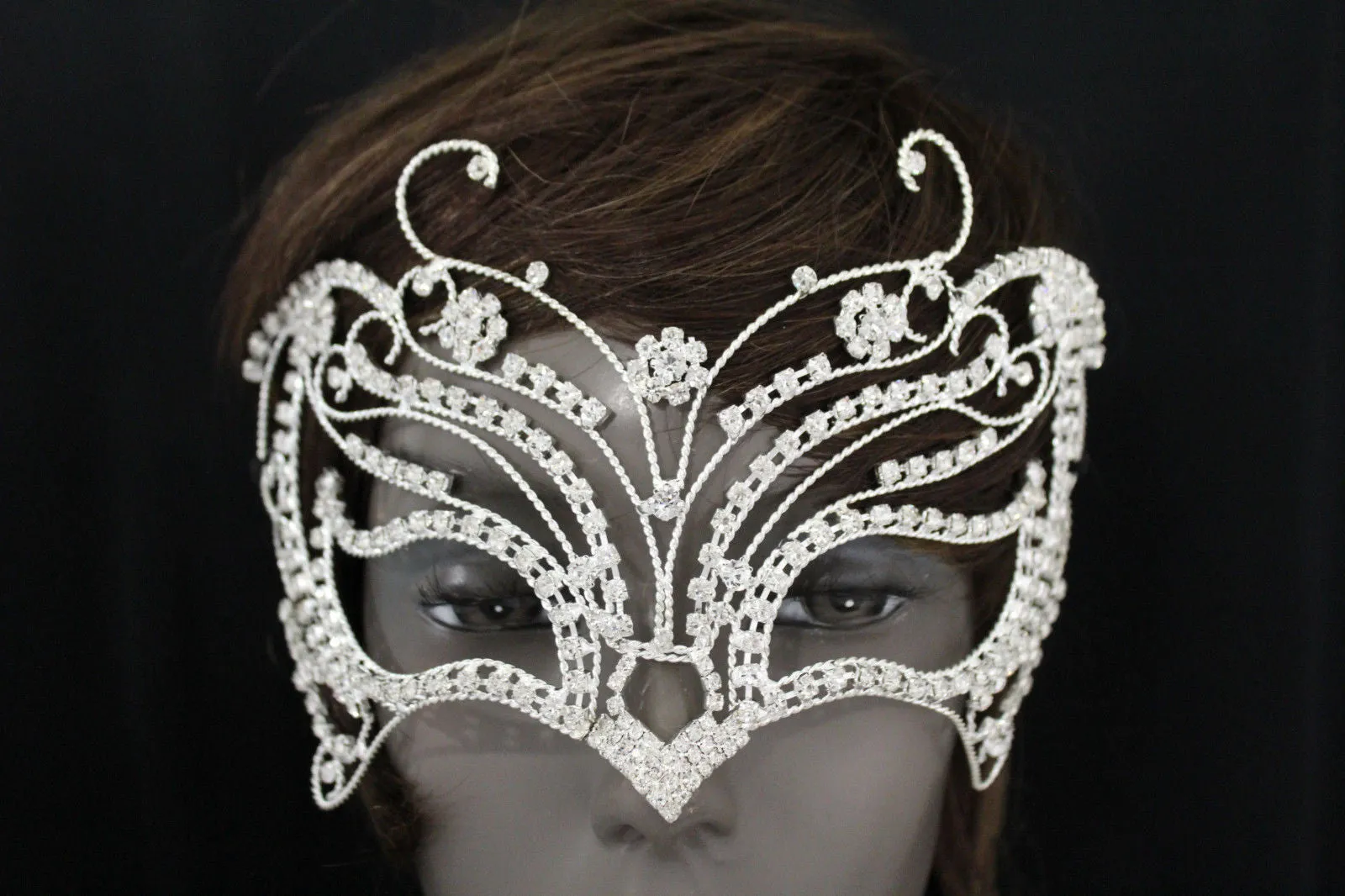 Silver Metal Large Butterfly Big Wings Tie Ribbon Halloween Costume Carnival Accessories