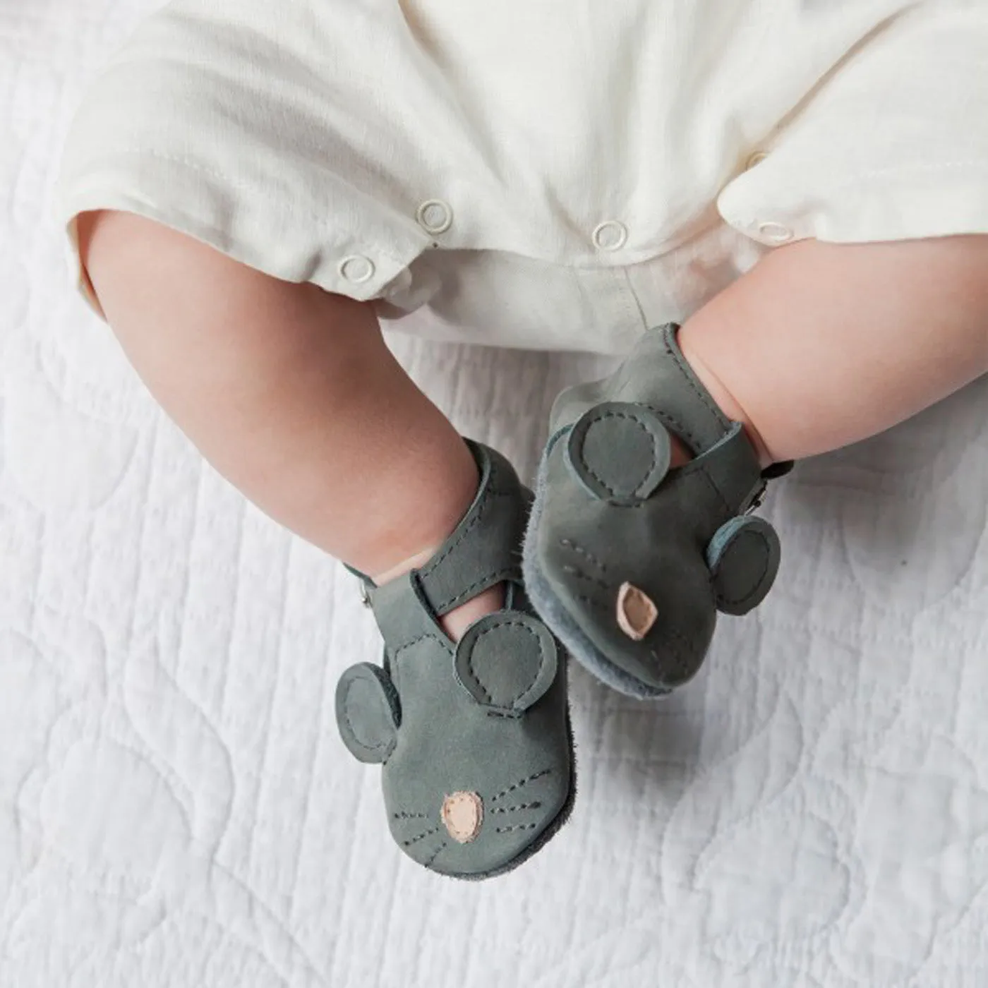 Spark Velcro Mouse Shoes