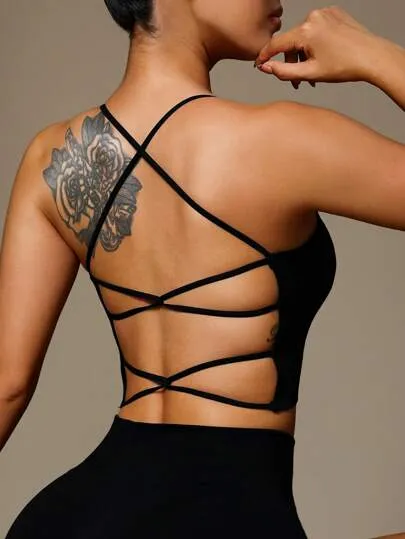 Sport Studio Seamless Criss-Cross Halter Neck Sports Bra