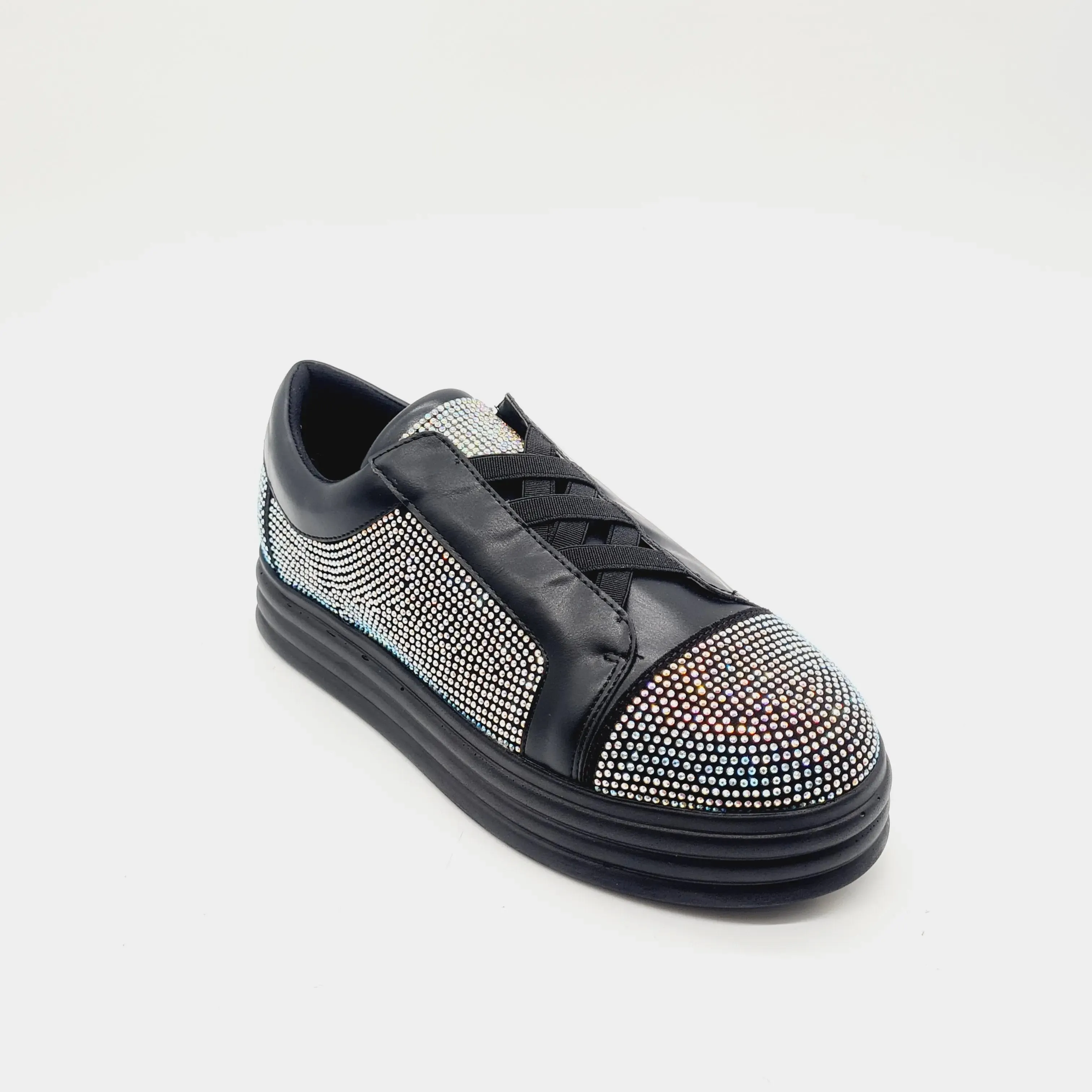 Statement Sneakers - P97