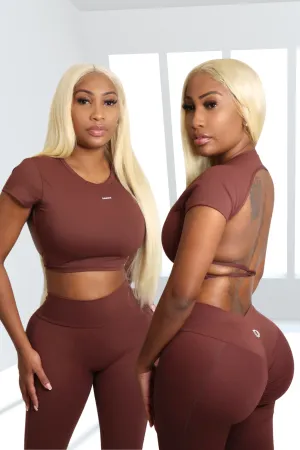 Svelte crop top short sleeve