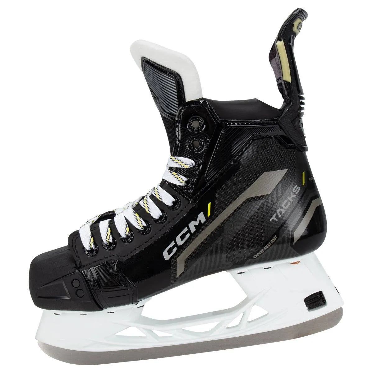 Tacks AS-580 Intermediate Skates