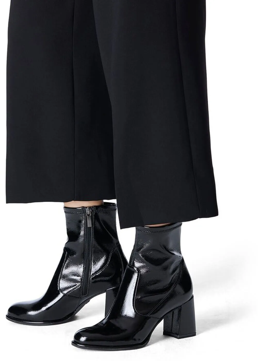 Tamaris Fiona Patent Boots Black
