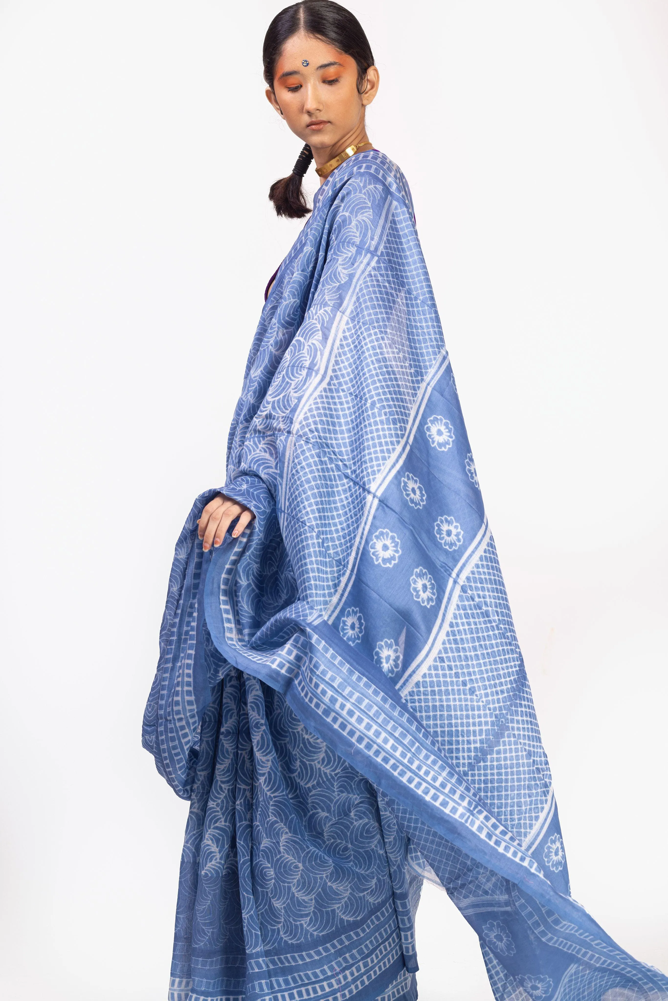 The art of Tie and Dye - Zahra - Blue Shibori saree