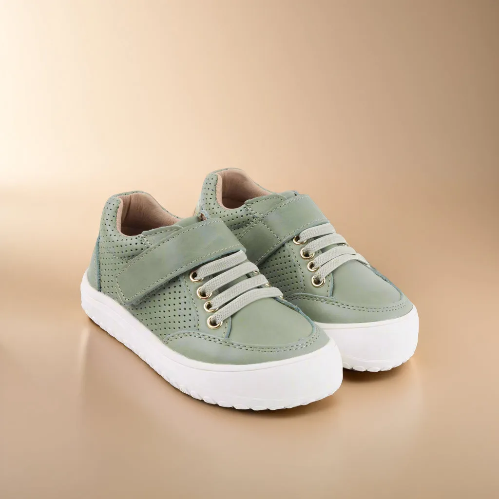 The Play Perfect Low Top