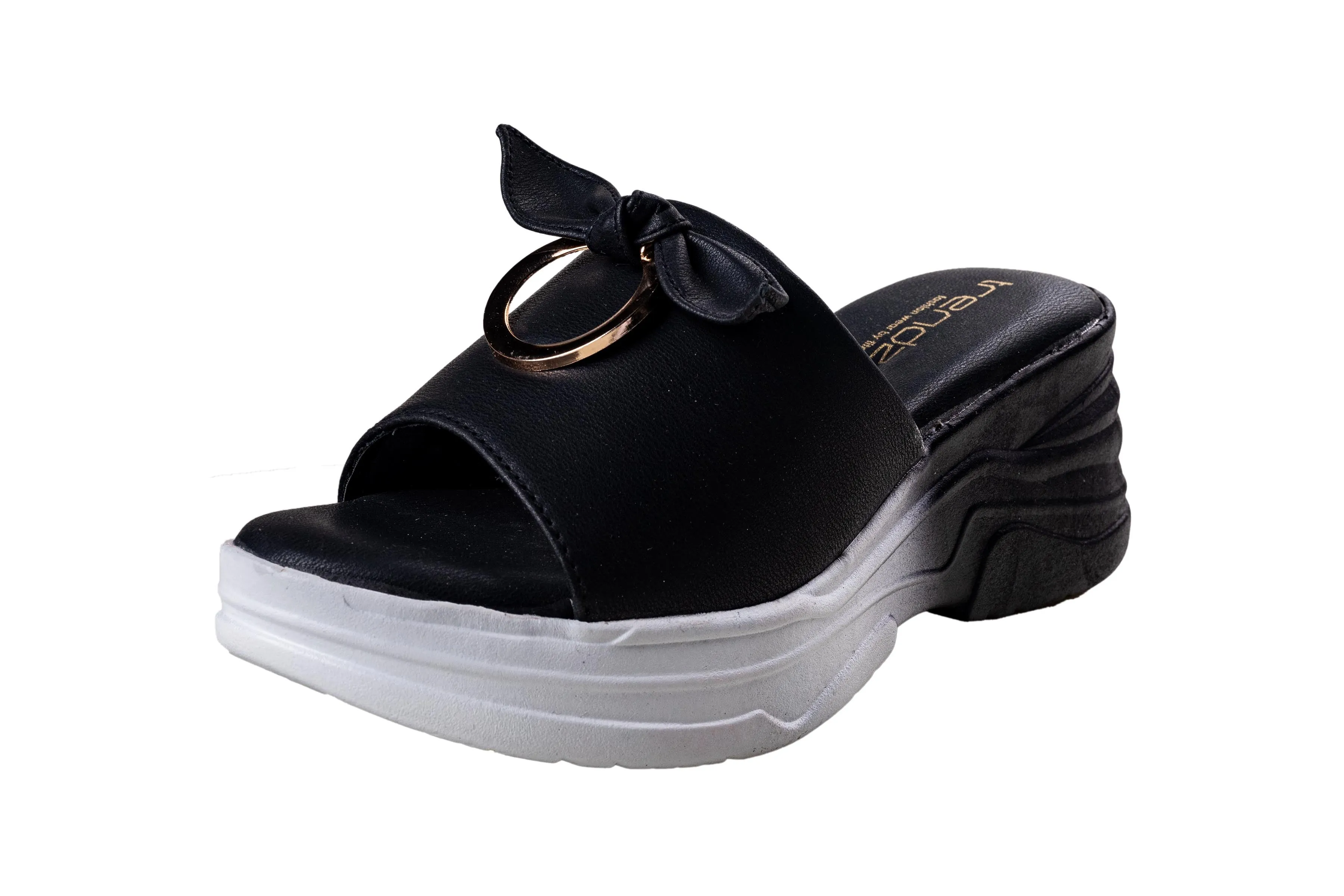Trendz Ladies Black Chappal