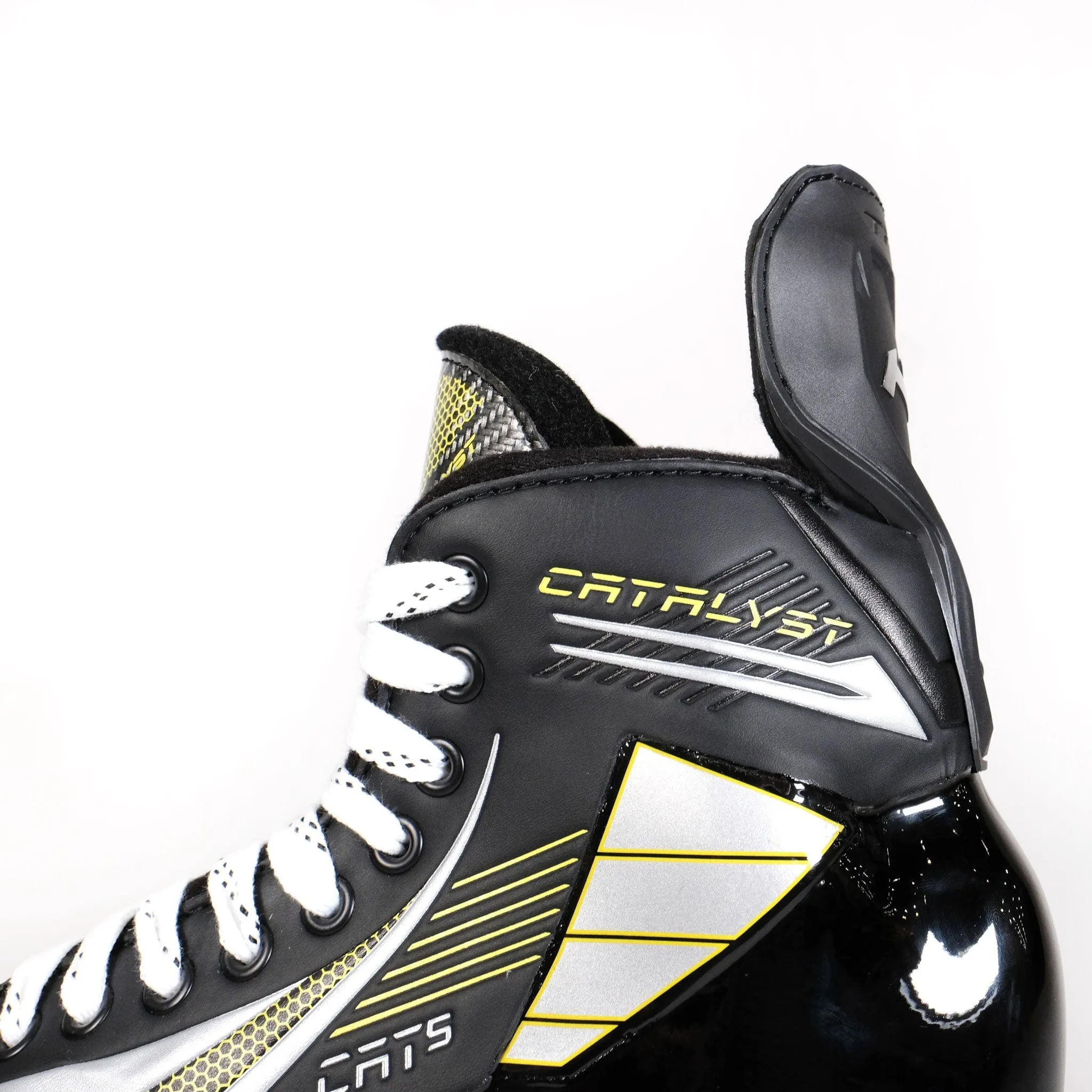 TRUE Catalyst 5 Intermediate Hockey Skates