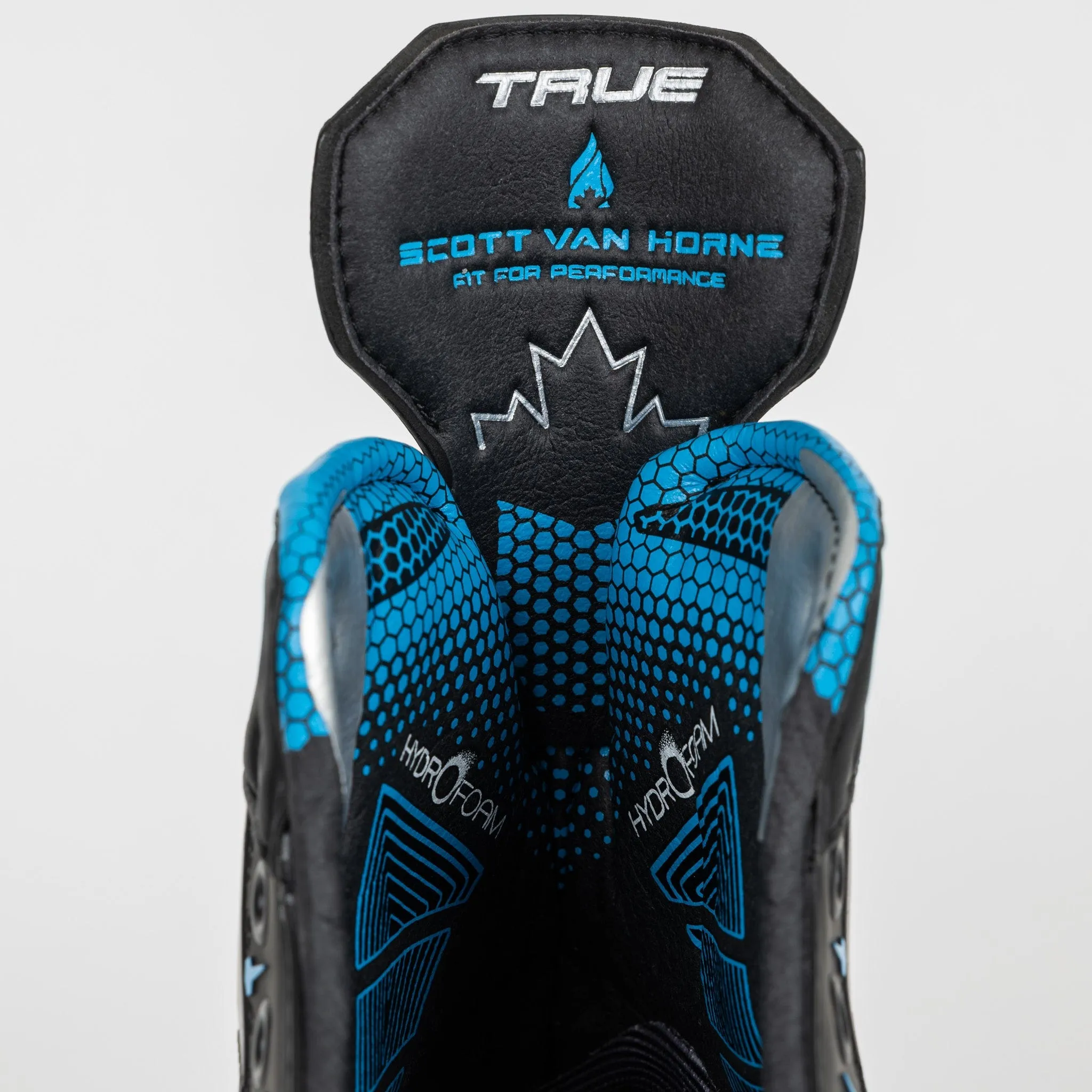 TRUE Catalyst 7X4 Intermediate Hockey Skates