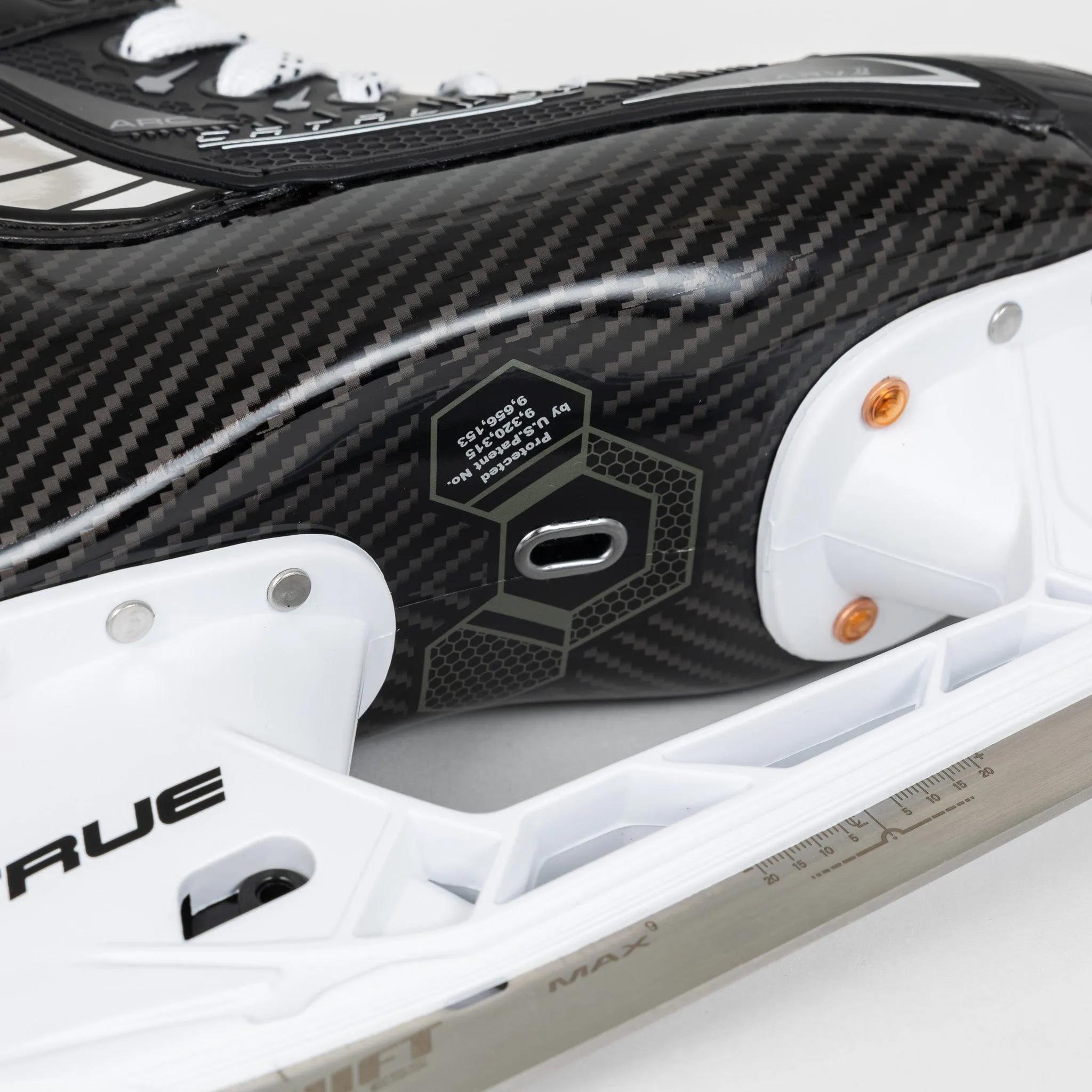 TRUE Catalyst ARC Senior Hockey Skates