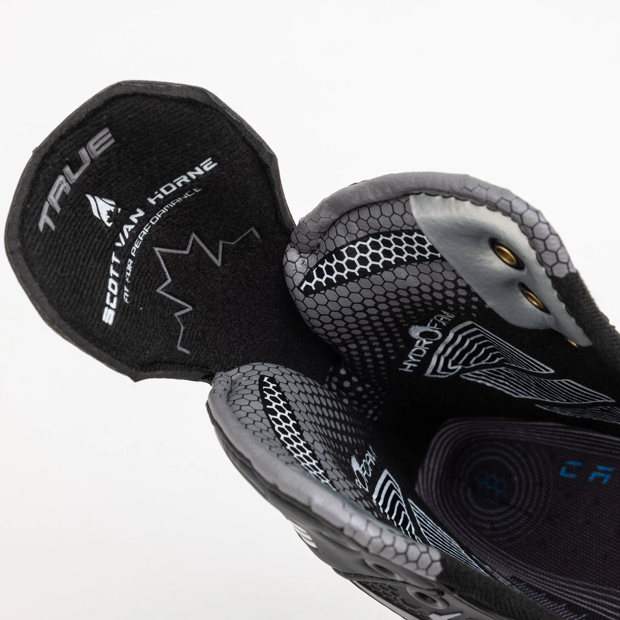 TRUE Catalyst Lite Senior Hockey Skates