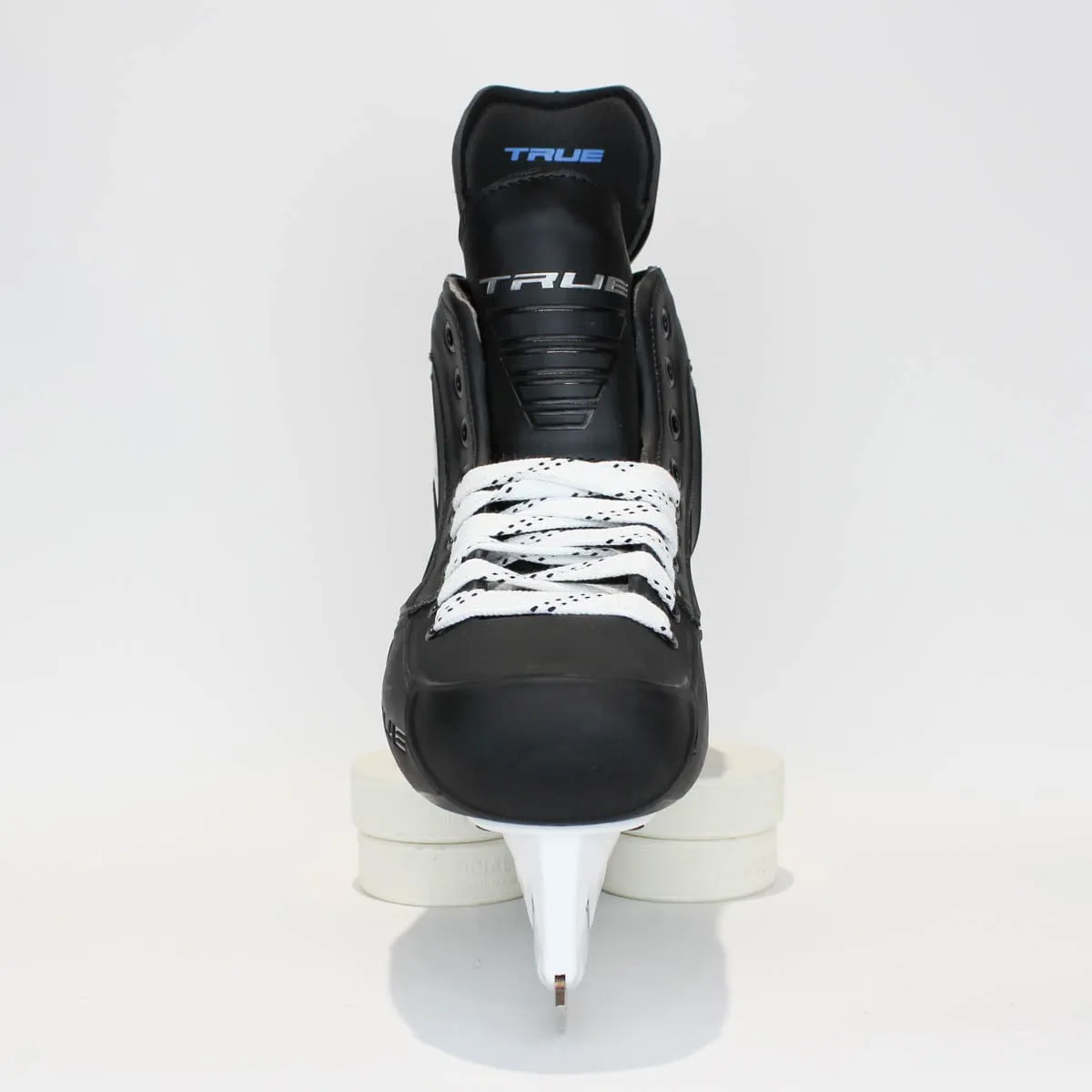 TRUE Player Senior Hockey Skates - Pro Stock - Shift Holder - Lightweight Tongue - Size 8