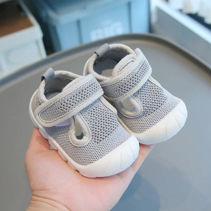 Unisex Baby Mesh Sandals – Breathable, Non-Slip First Shoes (0–3Y)