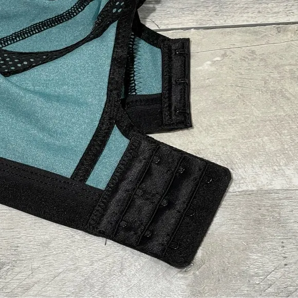 WACOAL Brandi High Impact Underwire Sports Bra (855229) Storm - Sz - 36D (B477)