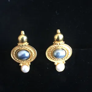 White / Grey Pearl Clip Earrings - Small