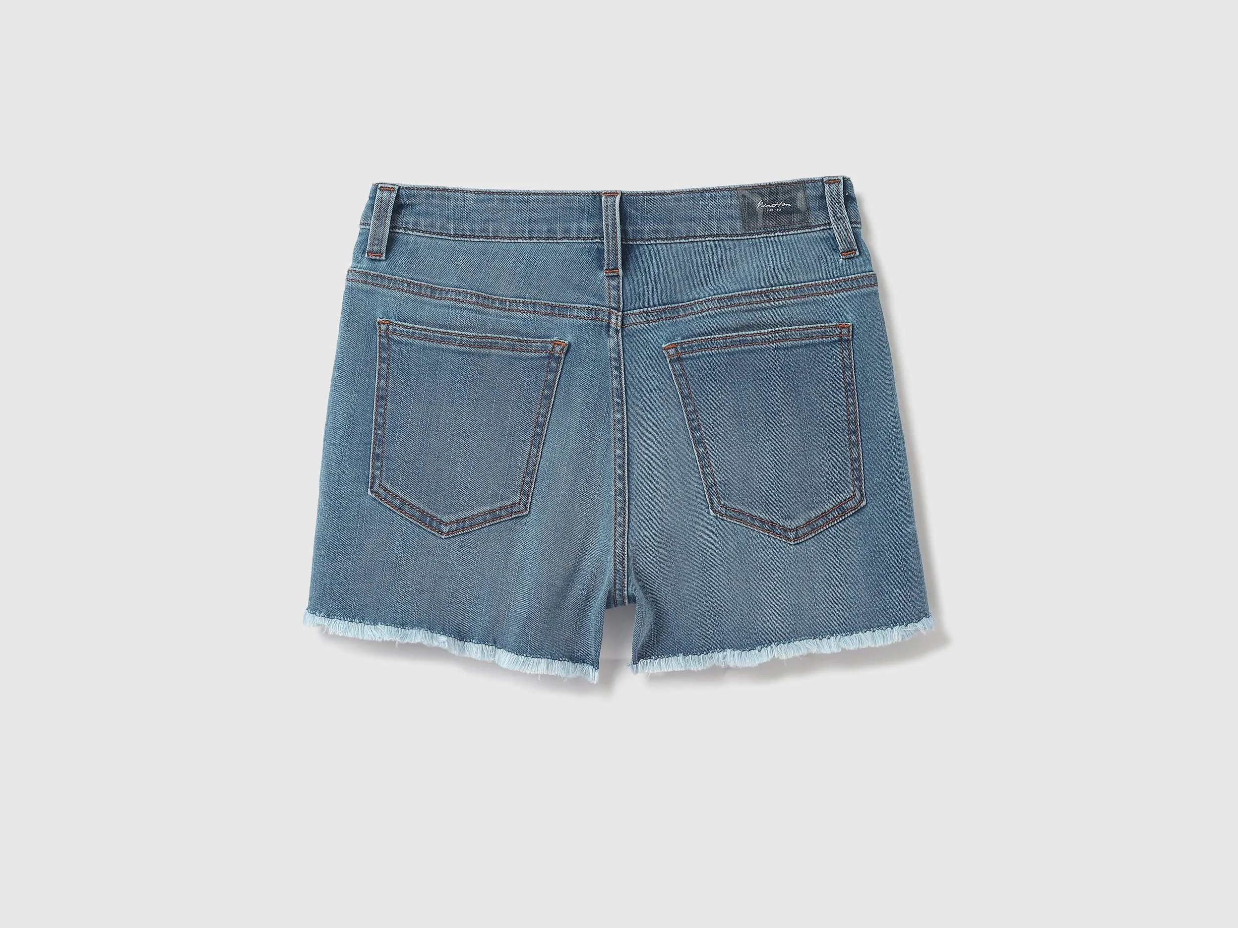 Women Solid Regular Fit Shorts