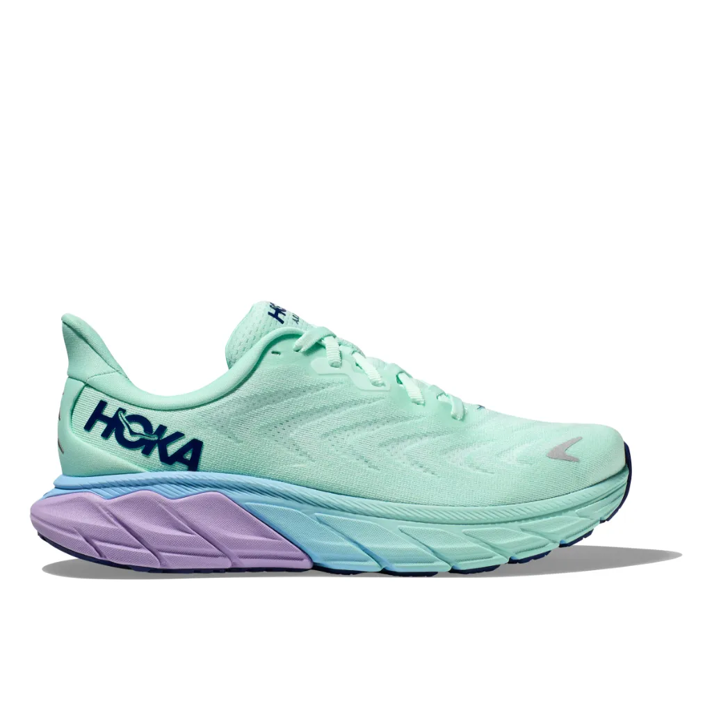 Women's Arahi 6