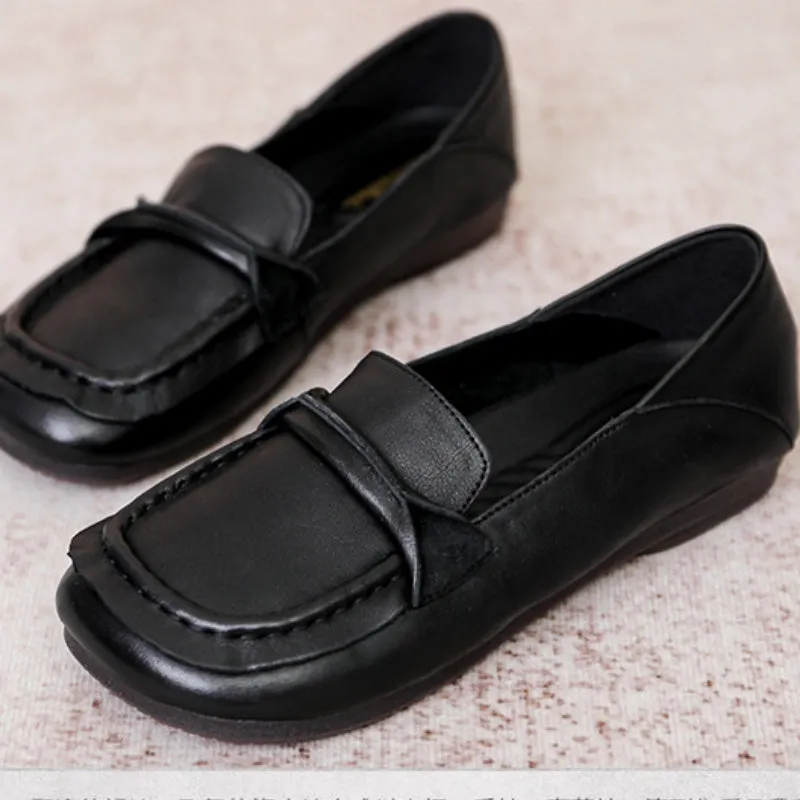 Women's Flat Casual Leather Shoes Soft Sole Round Toe Comfortable Shoes