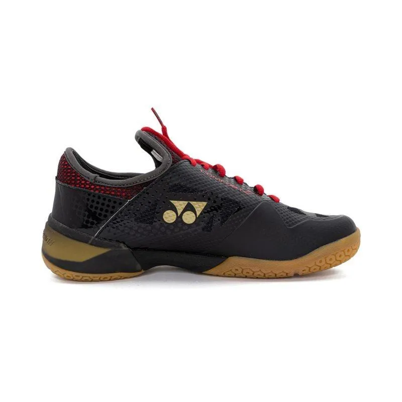Yonex Power Cushion Comfort Z2 Mens Badminton Shoes - Black/Red